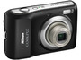 Nikon L20 digitalni fotoaparat + polnilec + 2x torbica + 1Gb kartica