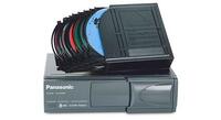Panasonic CX-DP880 CD, do 8 CDjev naenkrat, različni možni koti montaže